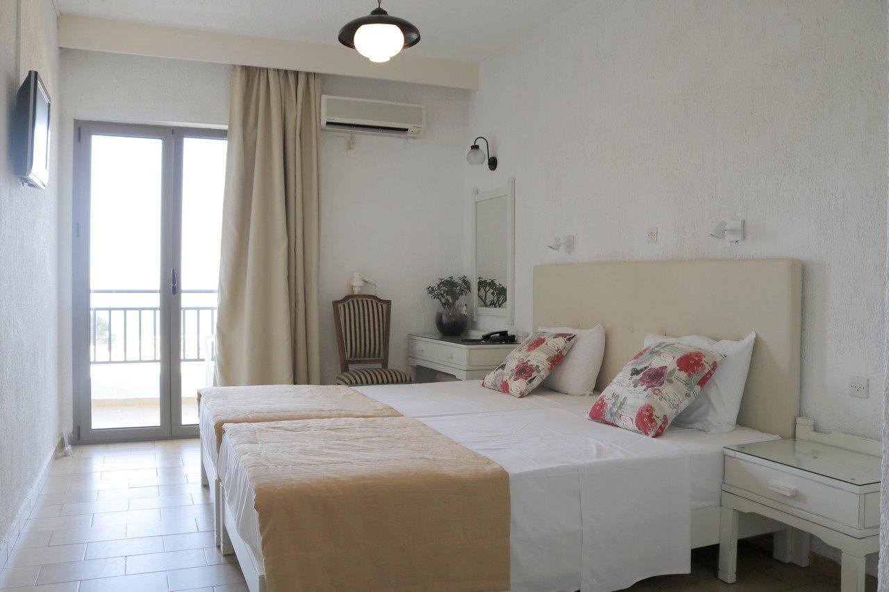 Dimitra Hotel ヘルソニソス エクステリア 写真