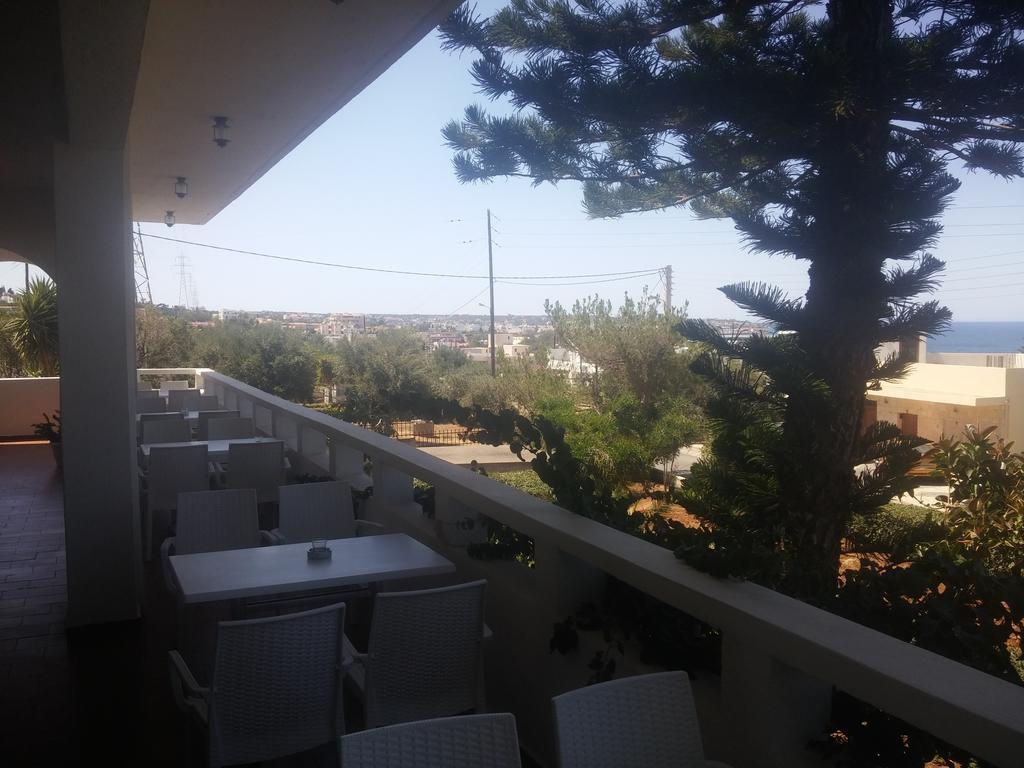Dimitra Hotel ヘルソニソス エクステリア 写真